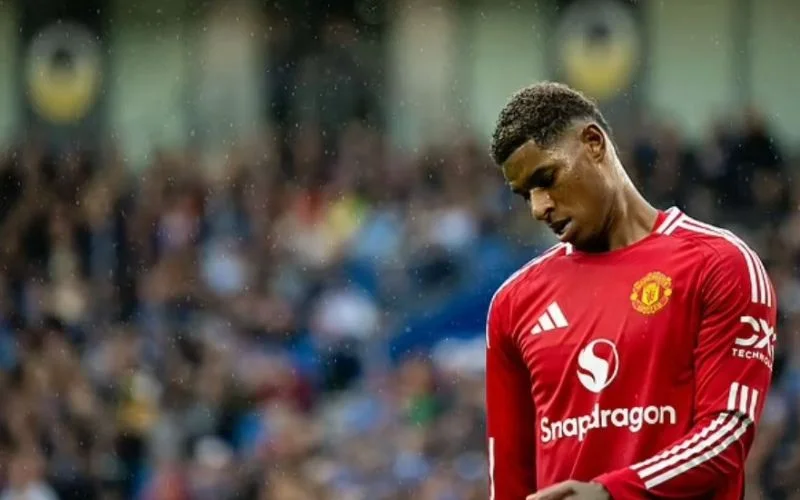 Alan Shearer chỉ trích thẳng mặt Marcus Rashford