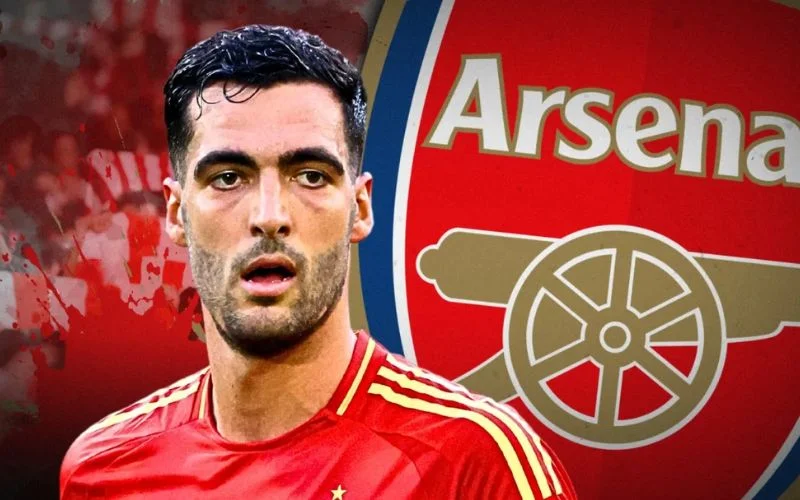 Arsenal hoàn tất vụ Mikel Merino