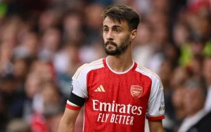 Arsenal sắp đẩy đi thành công Fabio Vieira