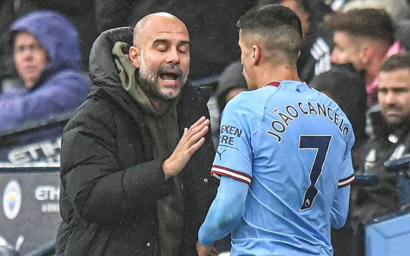 Cãi lời Pep, sao Man City bị tống cổ sang Saudi Arabia