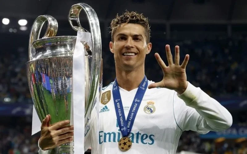 Cristiano Ronaldo là một trong những ngôi sao sáng nhất ở Champions League