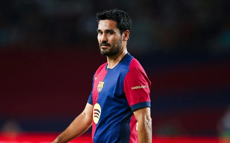 Gundogan ngỏ ý muốn rời khỏi sân Nou Camp