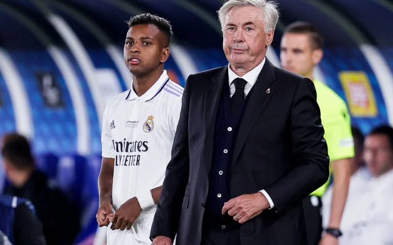 HLV Ancelotti giải quyết vụ Rodrygo bất mãn