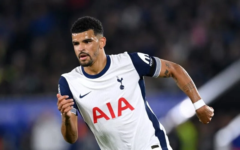 HLV Postecoglou báo tin dữ cho Tottenham