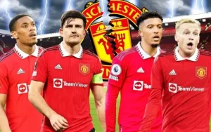 Man Utd tàn nhẫn, thanh trừng cả đội hình