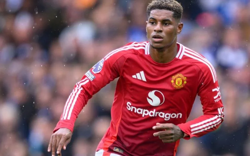 Rashford có phong độ tệ hại.