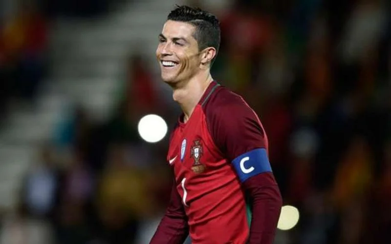 Ronaldo không có ý định trở lại châu Âu