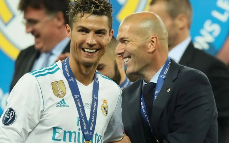 Zidane tái hợp Ronaldo sau nhiều năm xa cách?