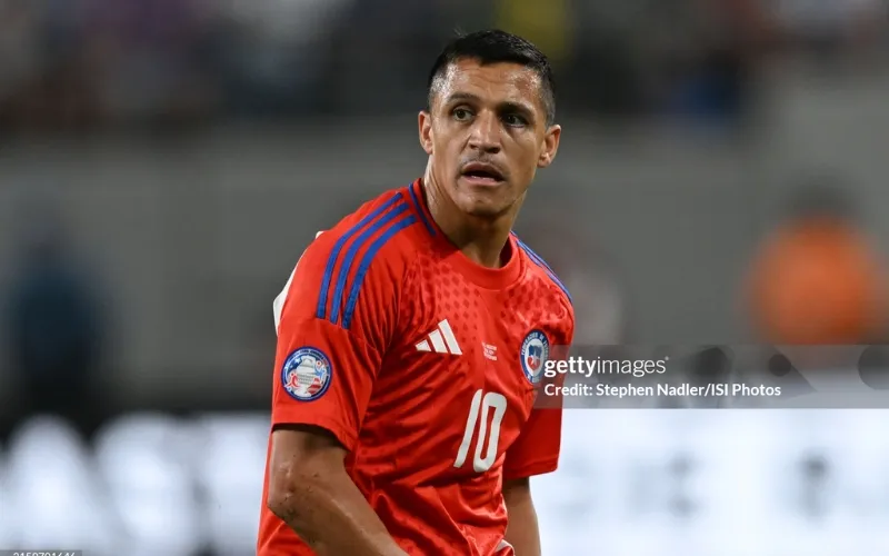 Alexis Sanchez đang gặp khó khăn khi bị cắt hợp đồng