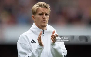 Arsenal lo sốt vó với tình trạng của Martin Odegaard