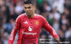 Casemiro được bảo vệ