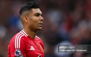 MU sẵn sàng bán đứt Casemiro