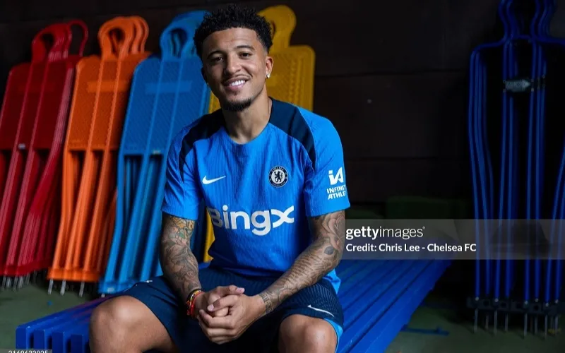 Đàm phán khôn ngoan, Chelsea buộc Man Utd đại hạ giá Sancho