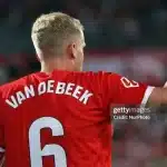 Donny van de Beek phá vỡ im lặng sau tháng ngày ác mộng tại Old Trafford