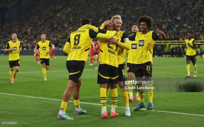 Dortmund là đội bóng giàu thành tích và kinh nghiệm thi đấu