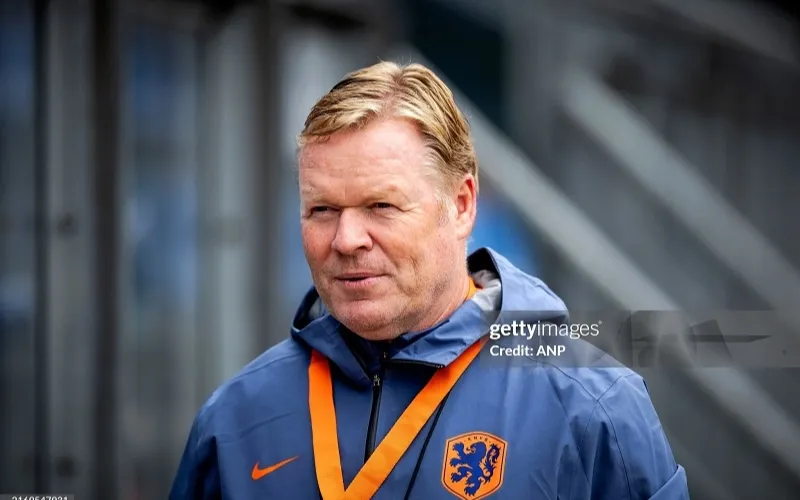 Koeman đánh giá Slot đang sở hữu hàng công trong mơ đối với nhiều HLV khác