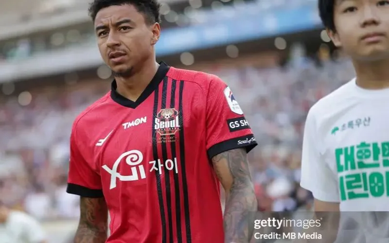 Lingard bị chế giễu.