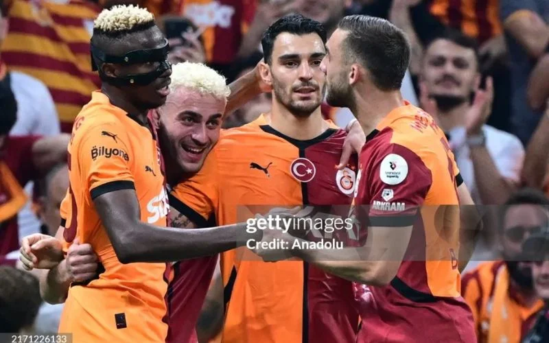 Osimhen bỏ túi kiến tạo ngay trận ra mắt Galatasaray