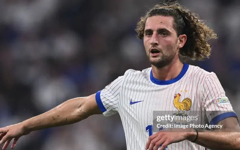 Rabiot bị phản đối