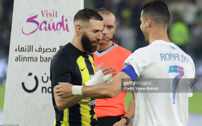 Ronaldo gây tranh cãi khi nhận xét về Benzema.