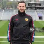 thumbnail-juan-mata-co-ben-do-bat-ngo-150x150