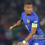 thumbnail-mbappe-bi-dong-doi-si-va-khong-thuong-tiec-150x150