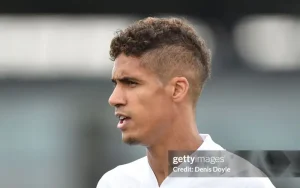 Đoạn kết buồn của Varane