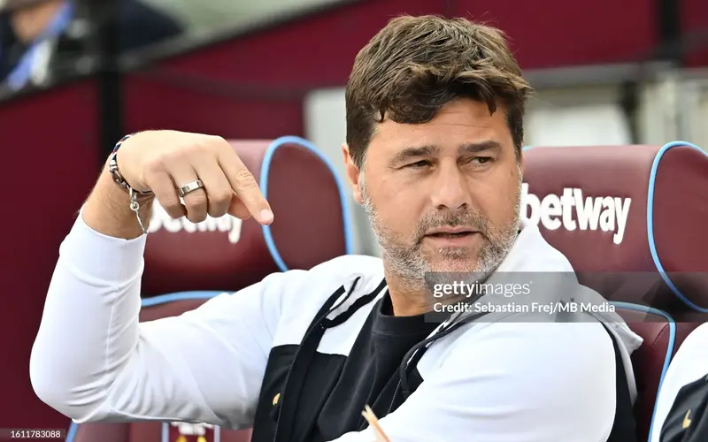 HLV-Pochettino-se-duoc-tro-giup-boi-con-trai