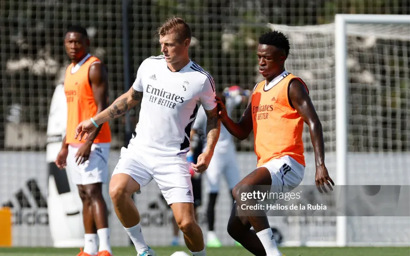 Kroos và Vinicius từng thi đấu ăn ý tại Real Madrid.