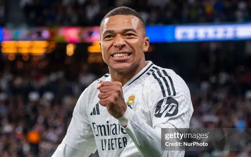 Truyền thông Pháp quay lưng với Mbappe