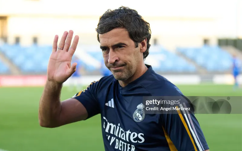 Raul chịu trách nhiệm đào tạo cầu thủ trẻ cho Real Madrid.