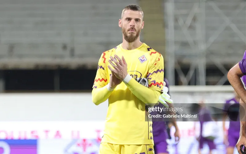 De Gea tỏa sáng tại Fiorentina.