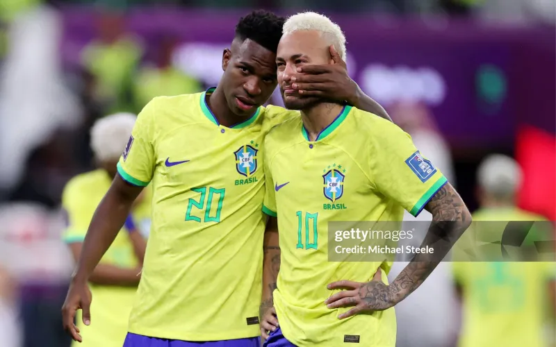 Neymar có mối quan hệ tốt với Vinicius.