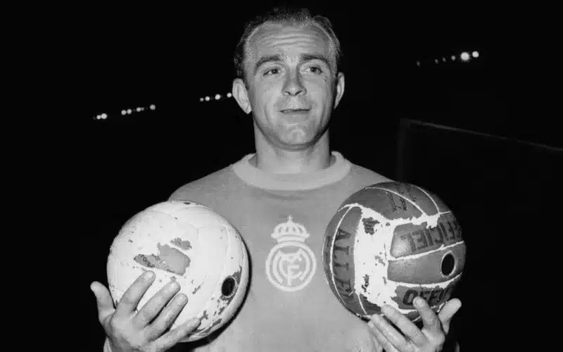 Alfredo Di Stefano đã để lại dấu ấn mạnh mẽ tại sân chơi Champions League