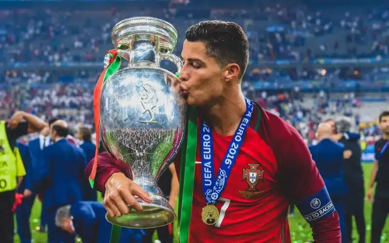 Những danh hiệu của Ronaldo cùng đội tuyển Bồ Đào Nha