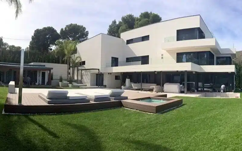 Ngôi nhà tại Ibiza của Messi là biểu tượng cho lối sống xa hoa, sang trọng