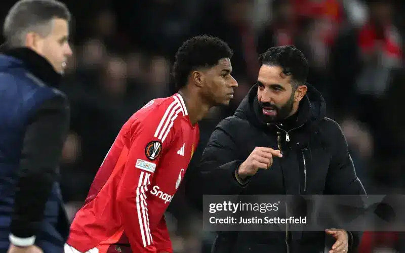 Hành động khó coi của Rashford