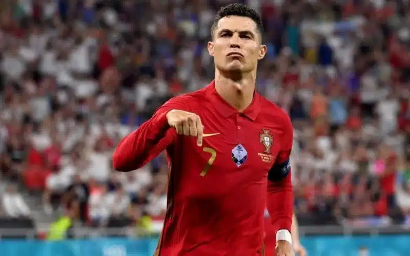 Ronaldo - Nguồn cảm hứng bất tận cho hàng triệu người hâm mộ