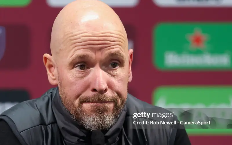 Ten Hag từ chối tái xuất ghế chỉ đạo