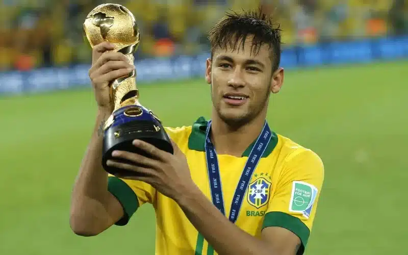 Thống kê những thành tích mà Neymar đã đạt được trong màu áo Brazil