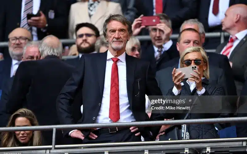 Sir Jim Ratcliffe đang thực hiện nhiều thay đổi quyết liệt ở Manchester United.