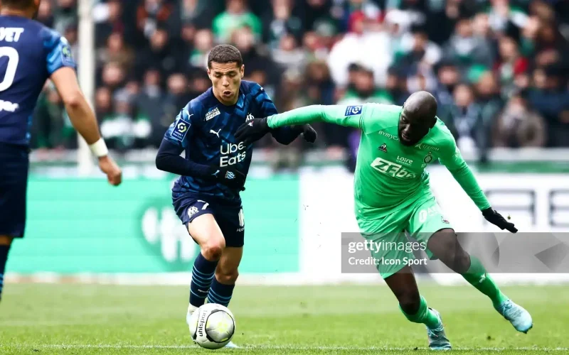 as-saint-etienne-v-olympique-de-e1733544766702