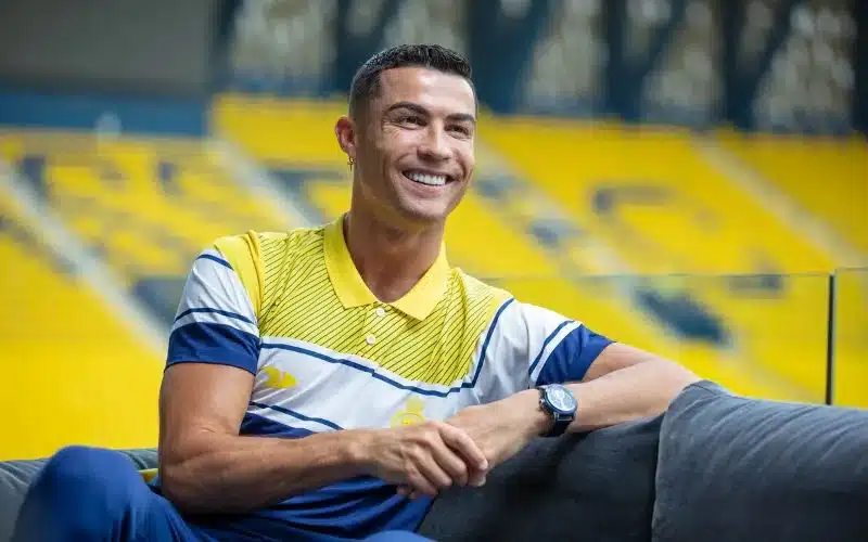 Những điều thú vị về mức lương Ronaldo