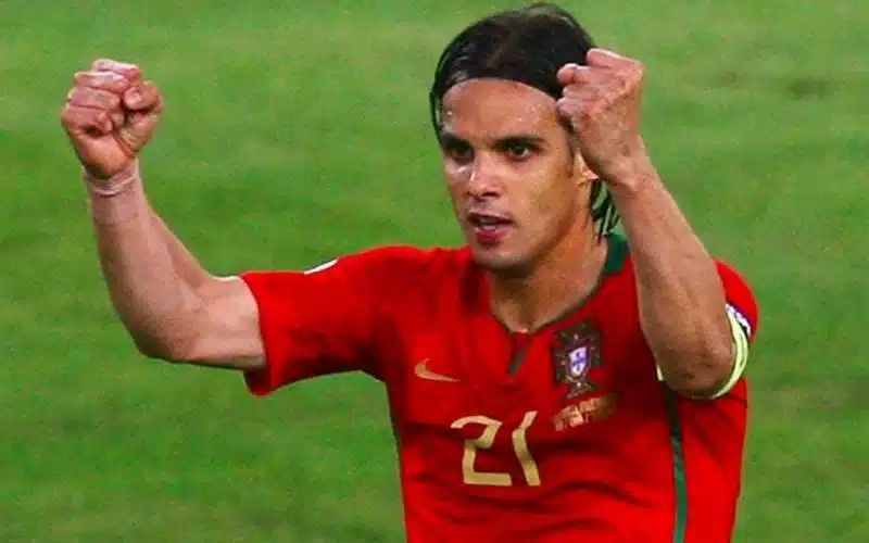 Nuno Gomes - Người Hùng Thầm Lặng Của Bồ Đào Nha