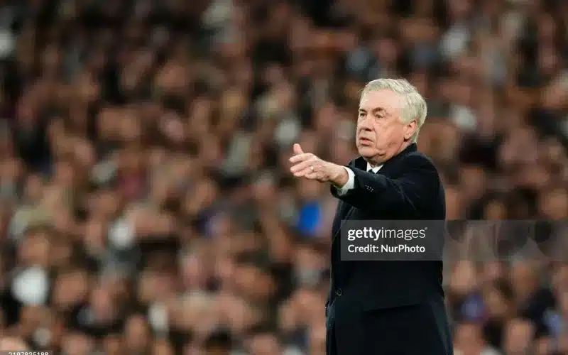 Ancelotti không hài lòng khi Real Madrid bị thổi phạt đền.