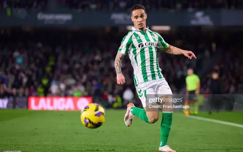 Antony thích nghi nhanh tại Betis.