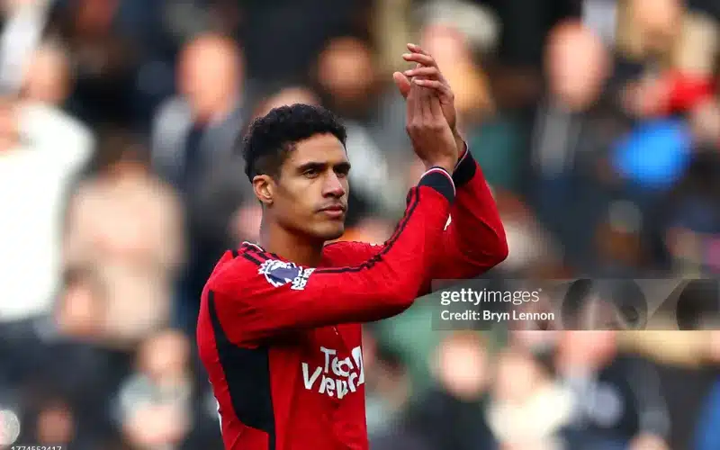 Varane tiết lộ nhiều vấn đề ở Manchester United.