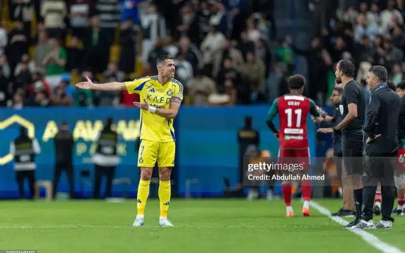 Ronaldo góp công giúp Al Nassr chiến thắng.