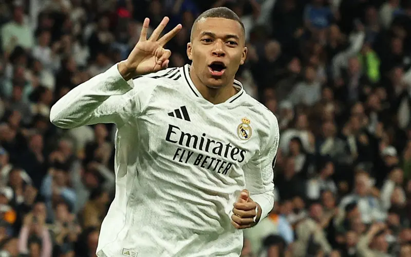 Mbappe lập hat-trick, tiễn Man City rời Champions League