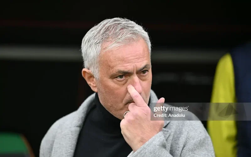 mourinho-e1739168229412